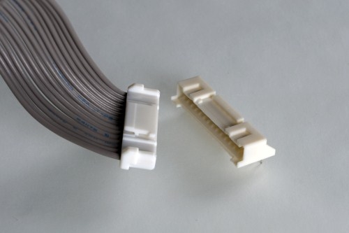 小巧强劲，锁定安心 Molex新型Micro-Lock Positive-Lock连接器深度解析
